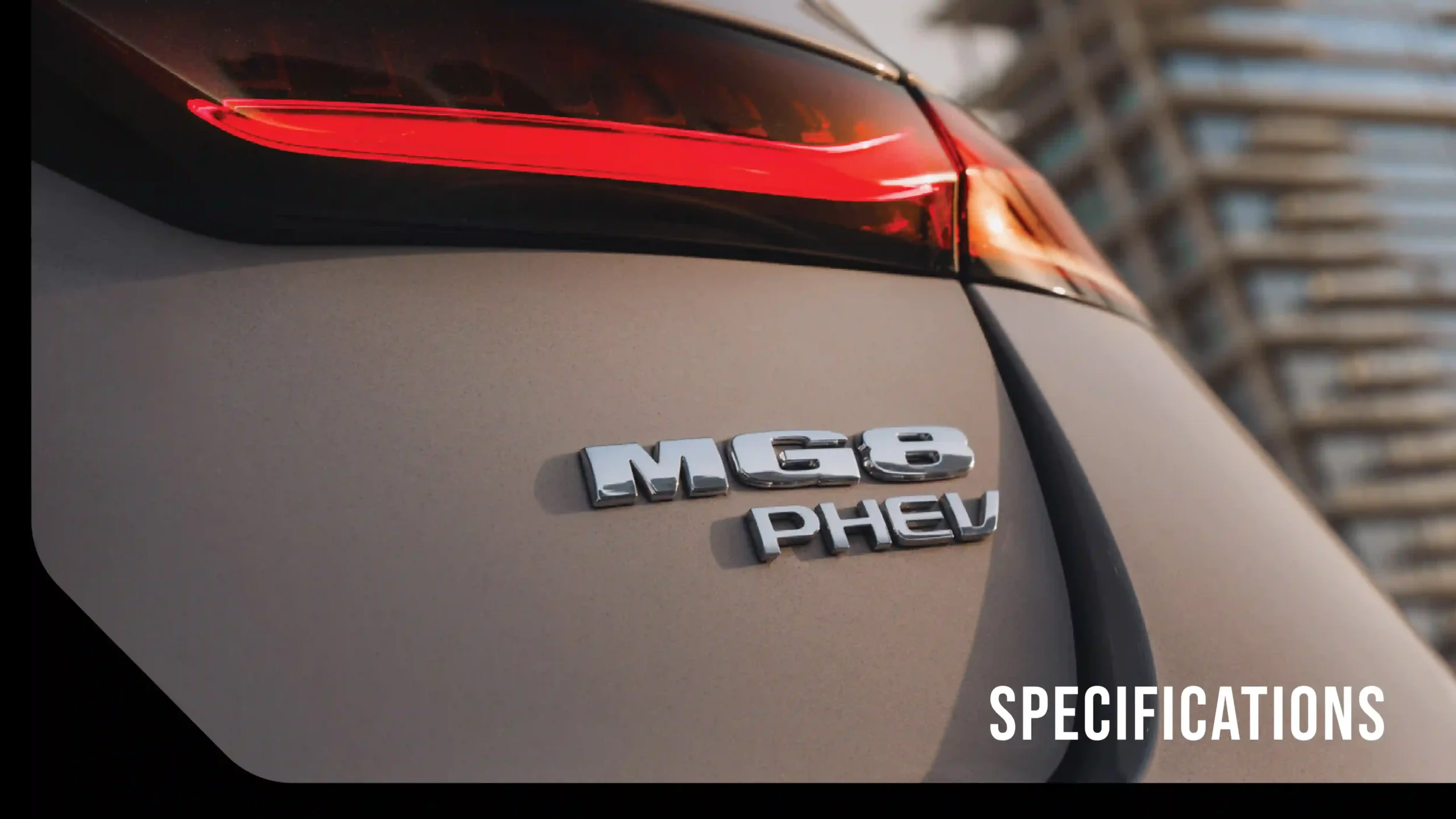 MG 8 PHEV brochure page 11